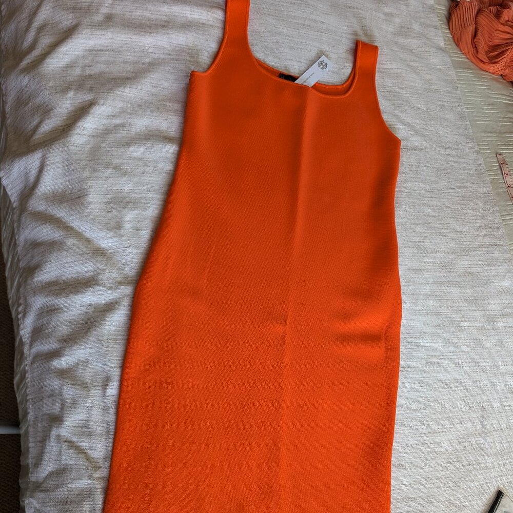 House of Harlow Womens Scoop Neck Sleeveless Knit Shift Dress Large Orange NWT
